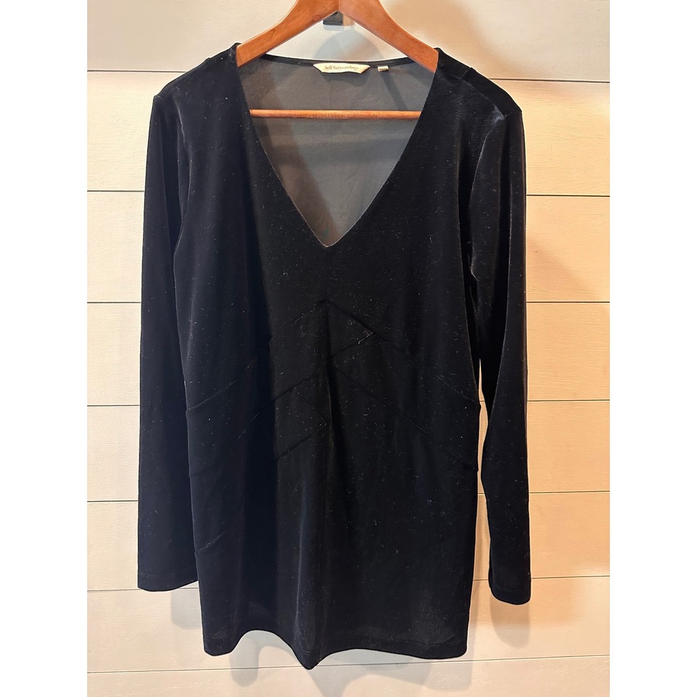 Soft Surroundings Black Velvet V-Neck Tunic Top Long Sleeve Chevron Seam 2CZ66 M